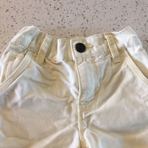 3/$20 NWOT Old Navy Pale Yellow Shorts - Picture 2 of 5